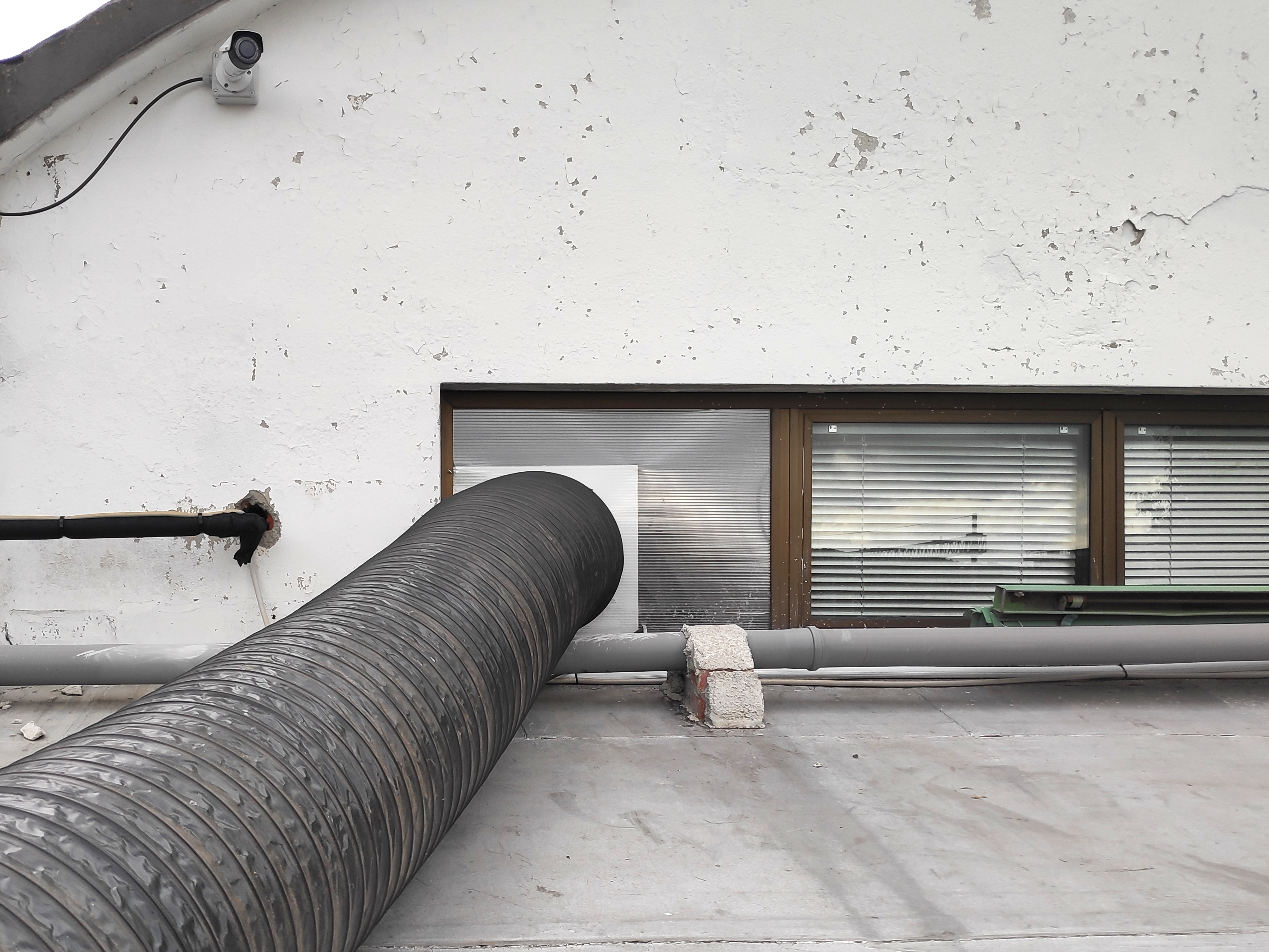 Tubazione flessibile connessa a Diffusore Orientabile