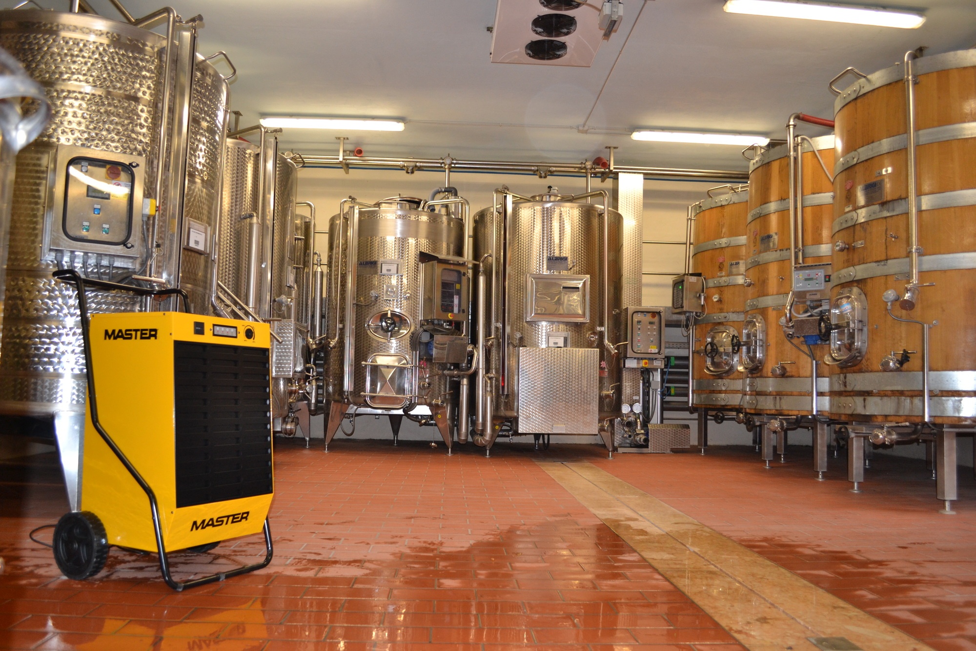Master DH 92 - Applicazione in cantina vinicola