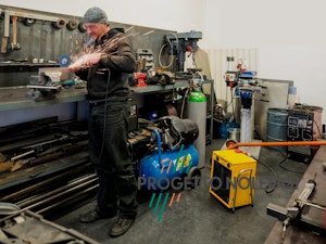 Master B 15 - Postazione di lavoro Fabbro Master B 15 - Postazione di lavoro Fabbro