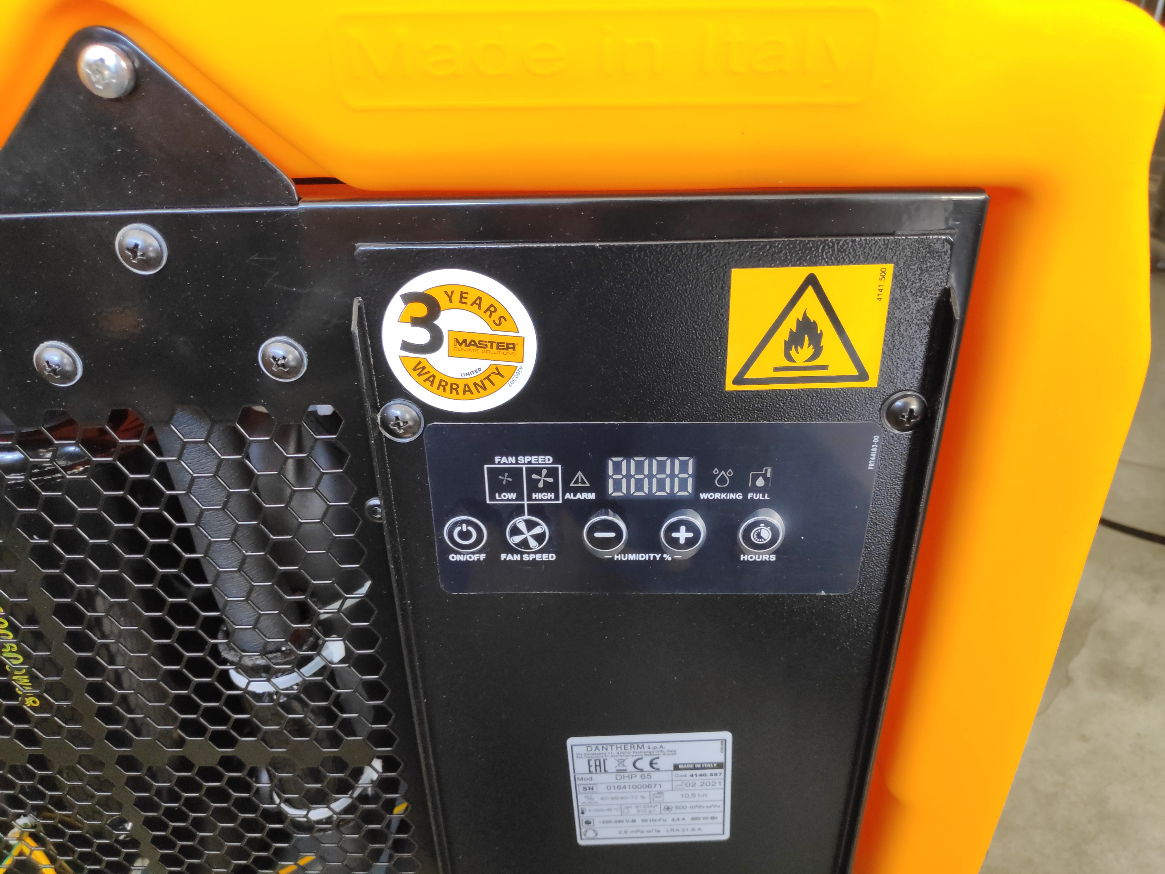 Nuovo display digitale DHP 65 - -Master