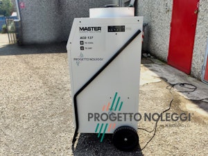 Lato display e termostato Master ACD 137 Lato display e termostato Master ACD 137