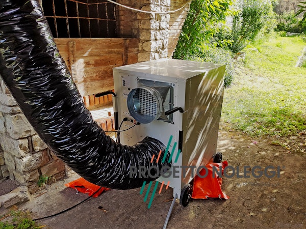 Installazione sotto portico - Dantherm AC 24 Installazione sotto portico - Dantherm AC 24