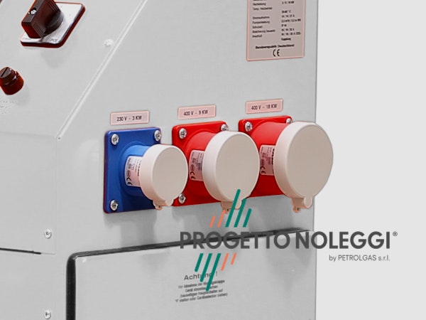 Innovativo sistema multi presa 230V o 400V 16A e 32A Innovativo sistema multi presa 230V o 400V 16A e 32A