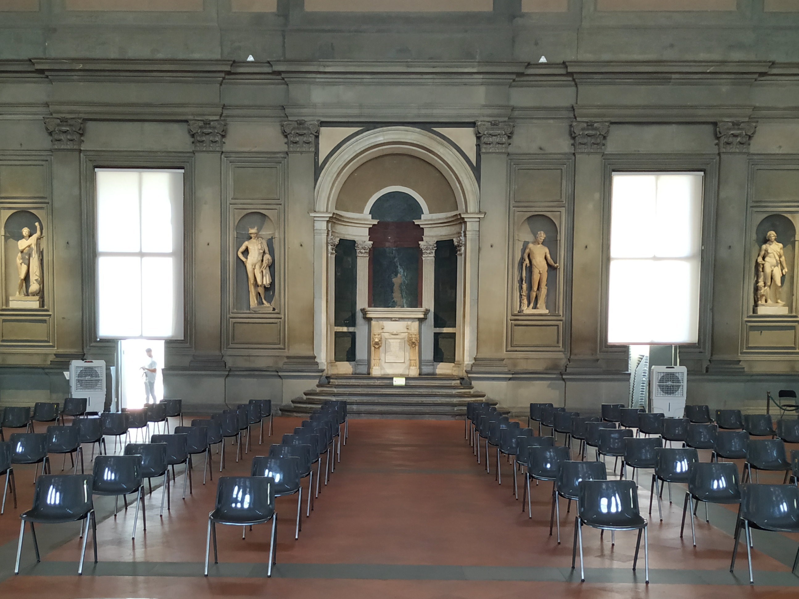 Progetto Noleggi - La Prima azienda ad aver Raffrescato il Salone dei Cinquecento