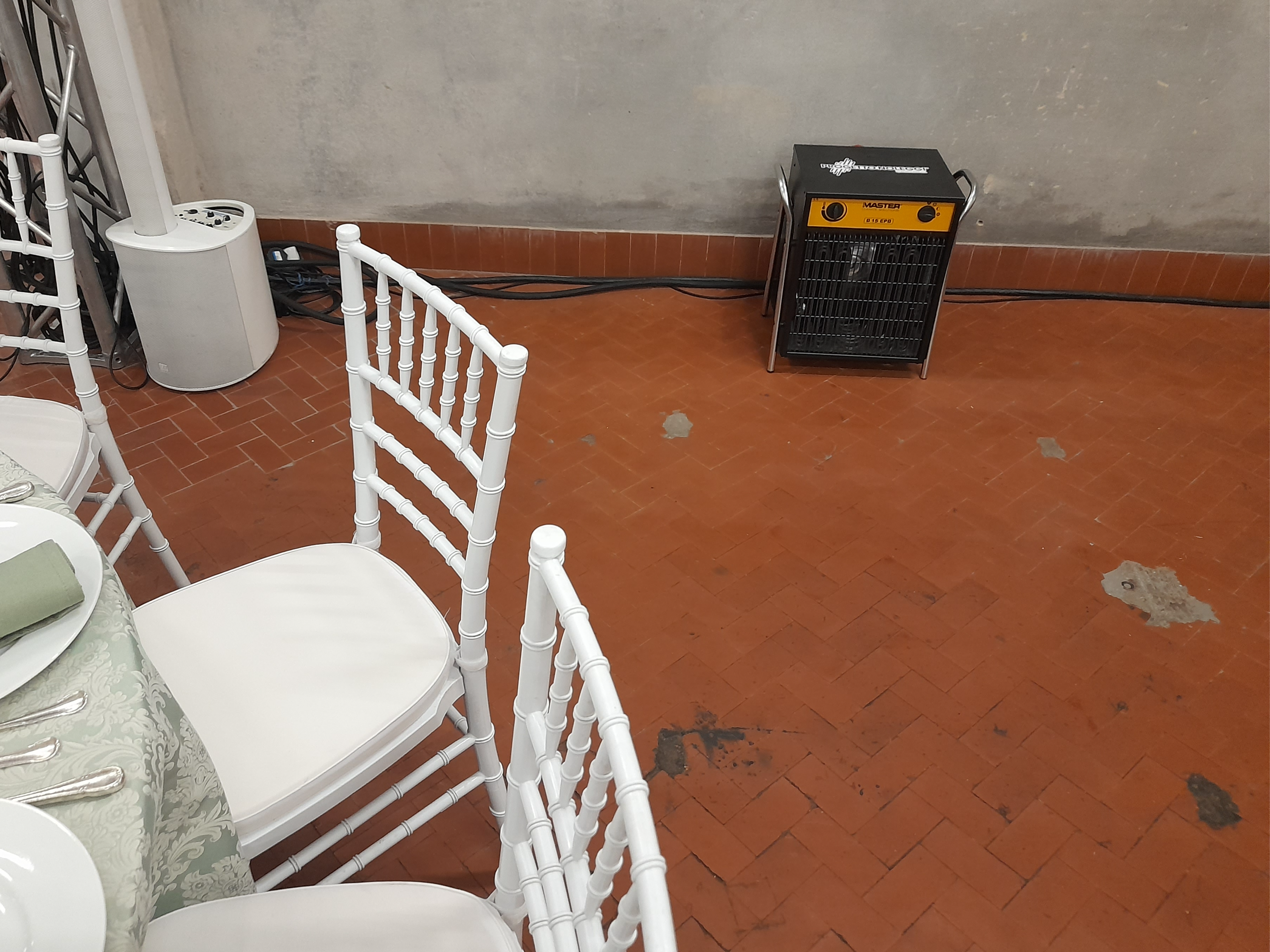 Master B 15 Black Edition - Installazione per Matrimonio