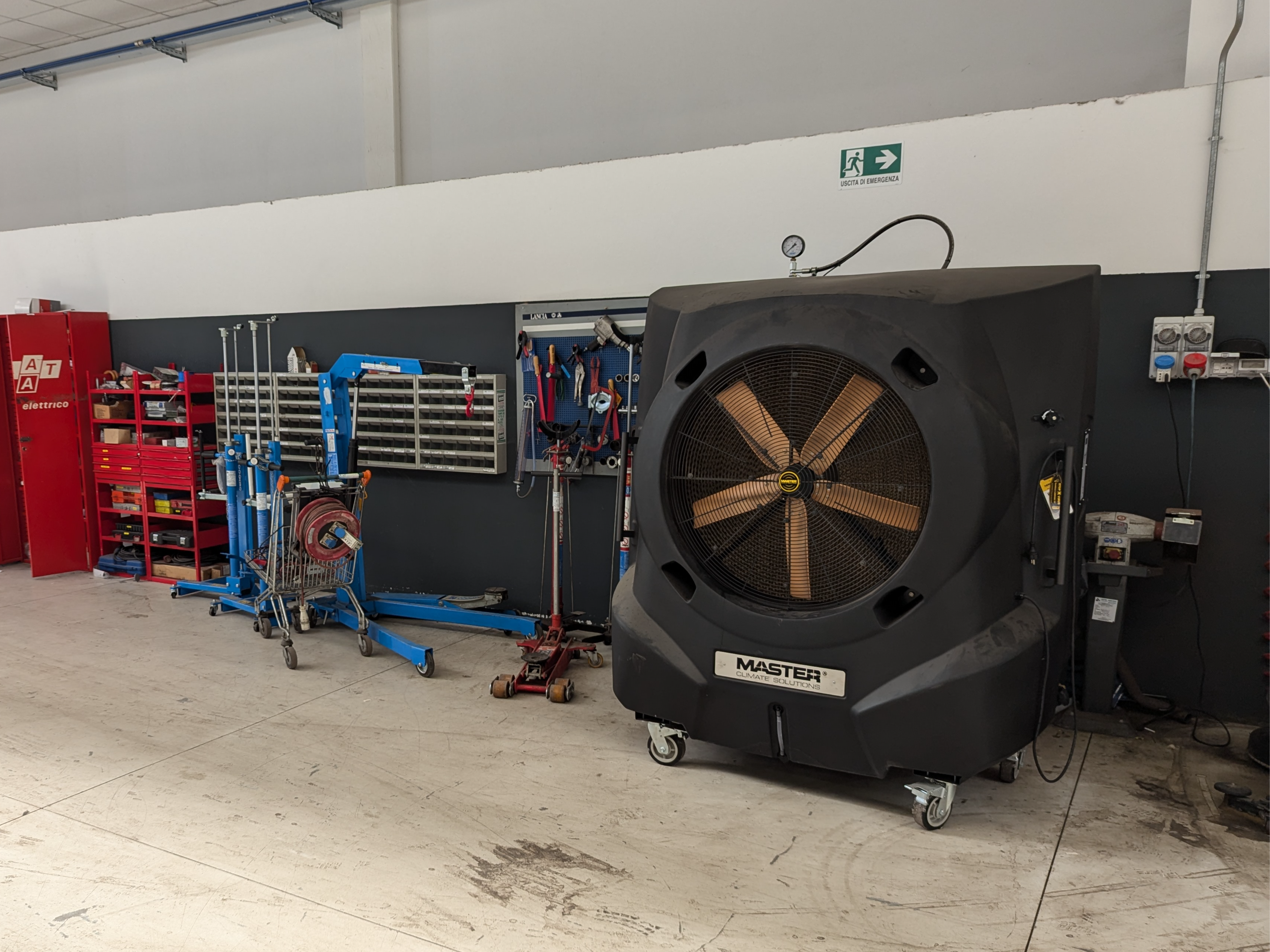 Master BC 341 - Installazione in Officina Auto