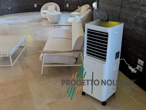 Trotec PAE 81 in hall albergo Trotec PAE 81 in hall albergo