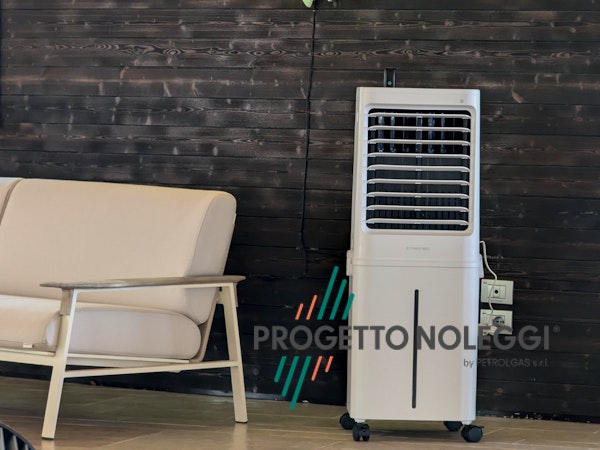 Trotec PAE 81 in hall albergo Trotec PAE 81 in hall albergo