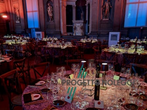Raffrescamento Salone dei Cinquecento Firenze Progetto Noleggi Raffrescamento Salone dei Cinquecento Firenze Progetto Noleggi