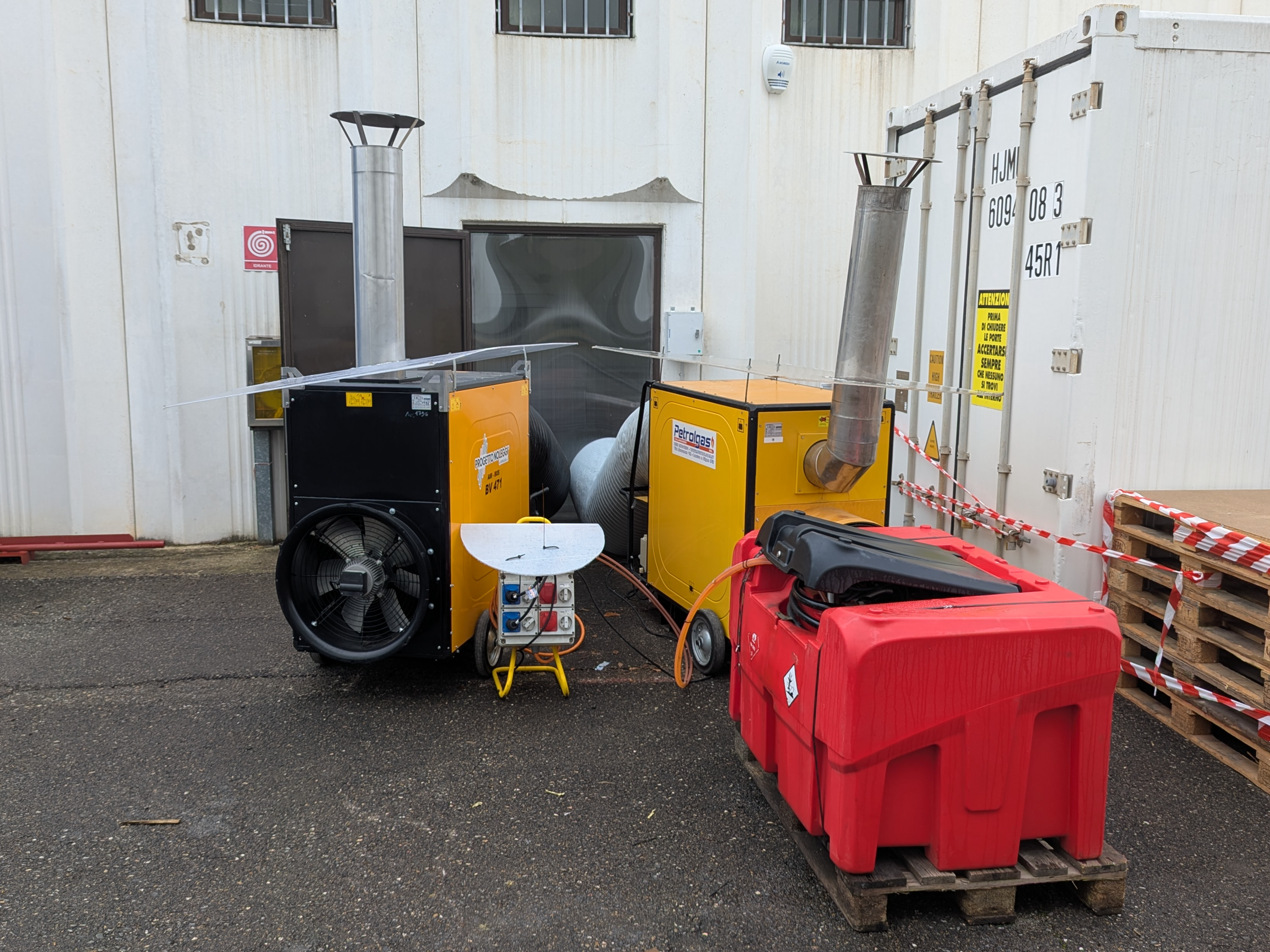 BV 470 e BV 471 installati per riscaldare unico ambiente Progetto Noleggi