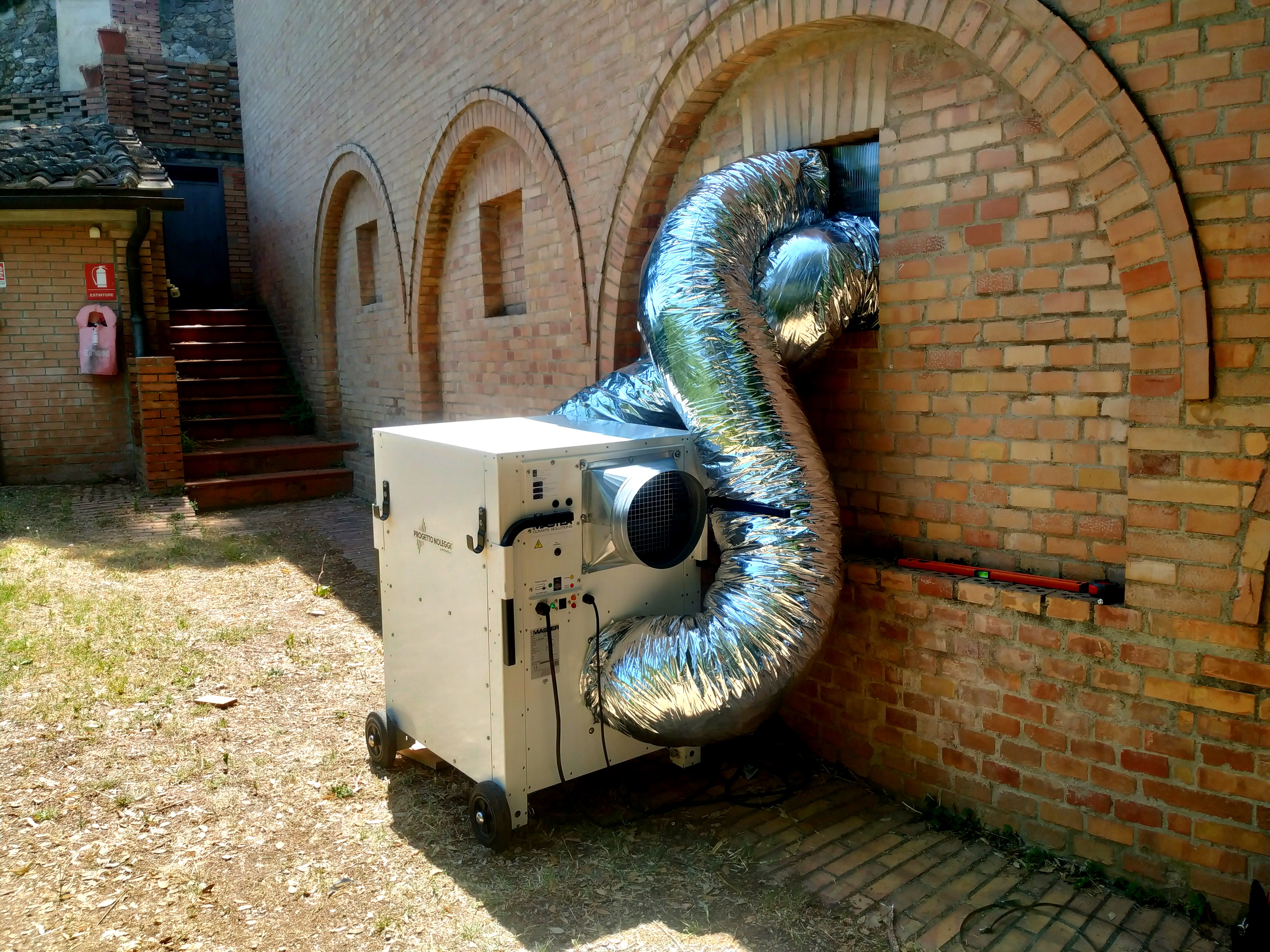 Dantherm AC 24 - Installazione Produzione Vinicola