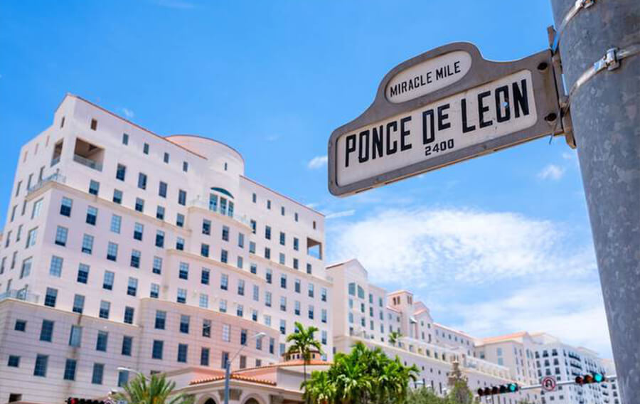 Hotel Colonnade