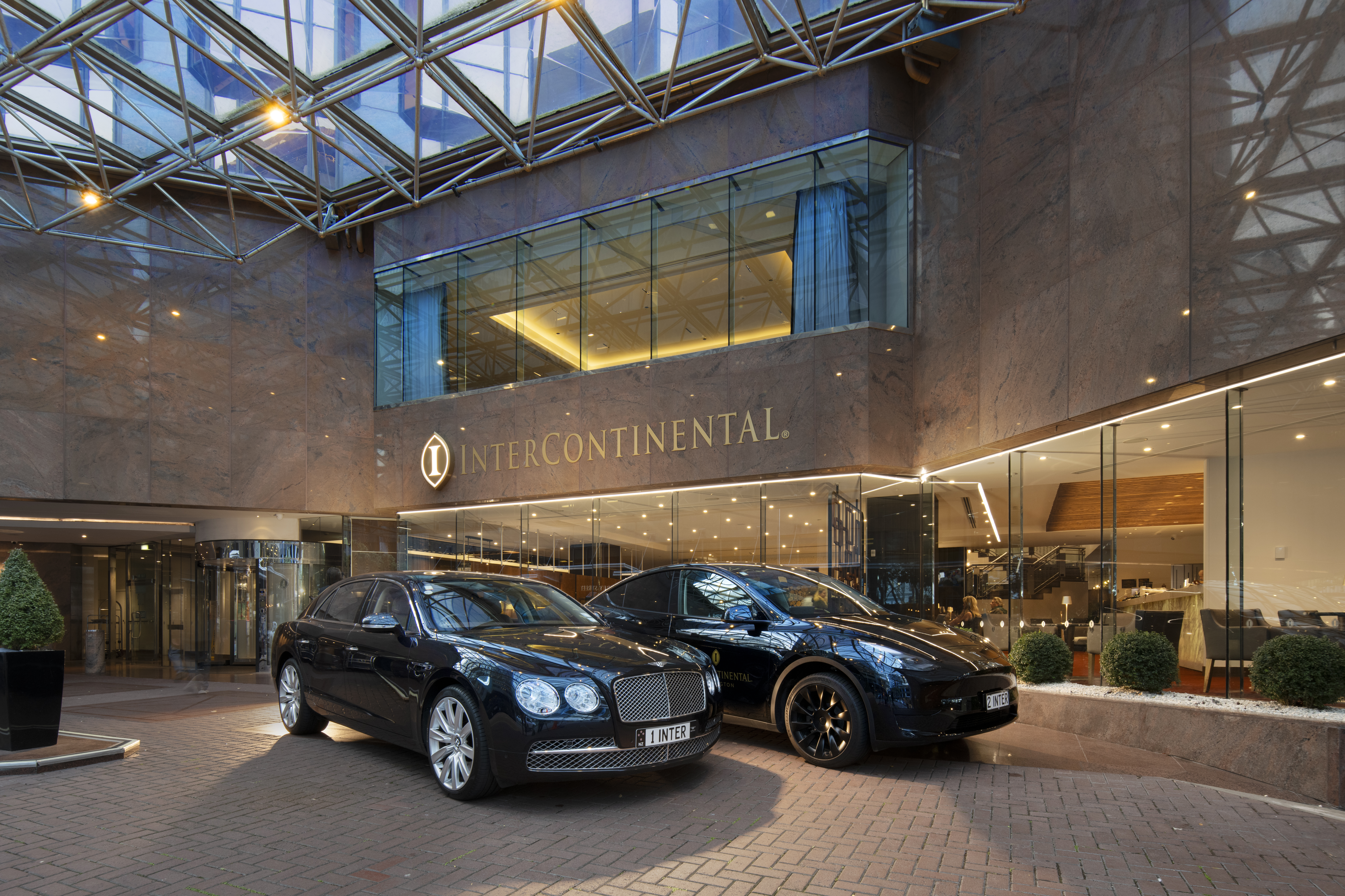 null Front of Intercontinental Wellington Hotel