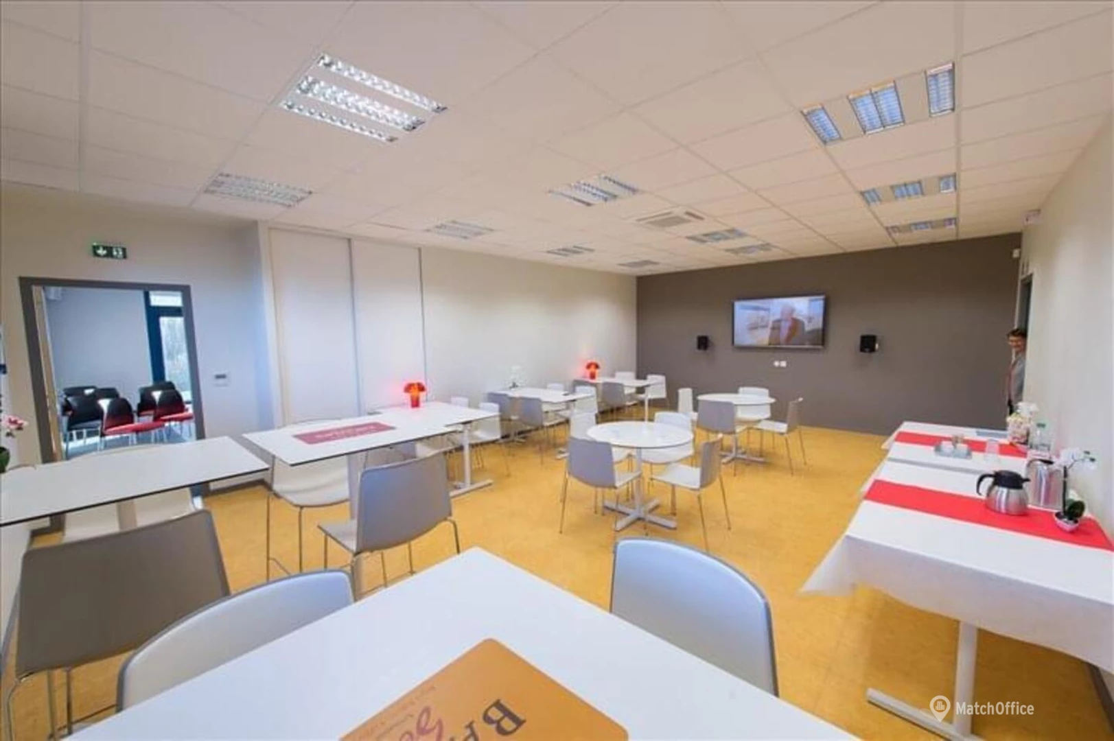 vue d'une autre salle de formation dans le centre de formation Le Mans