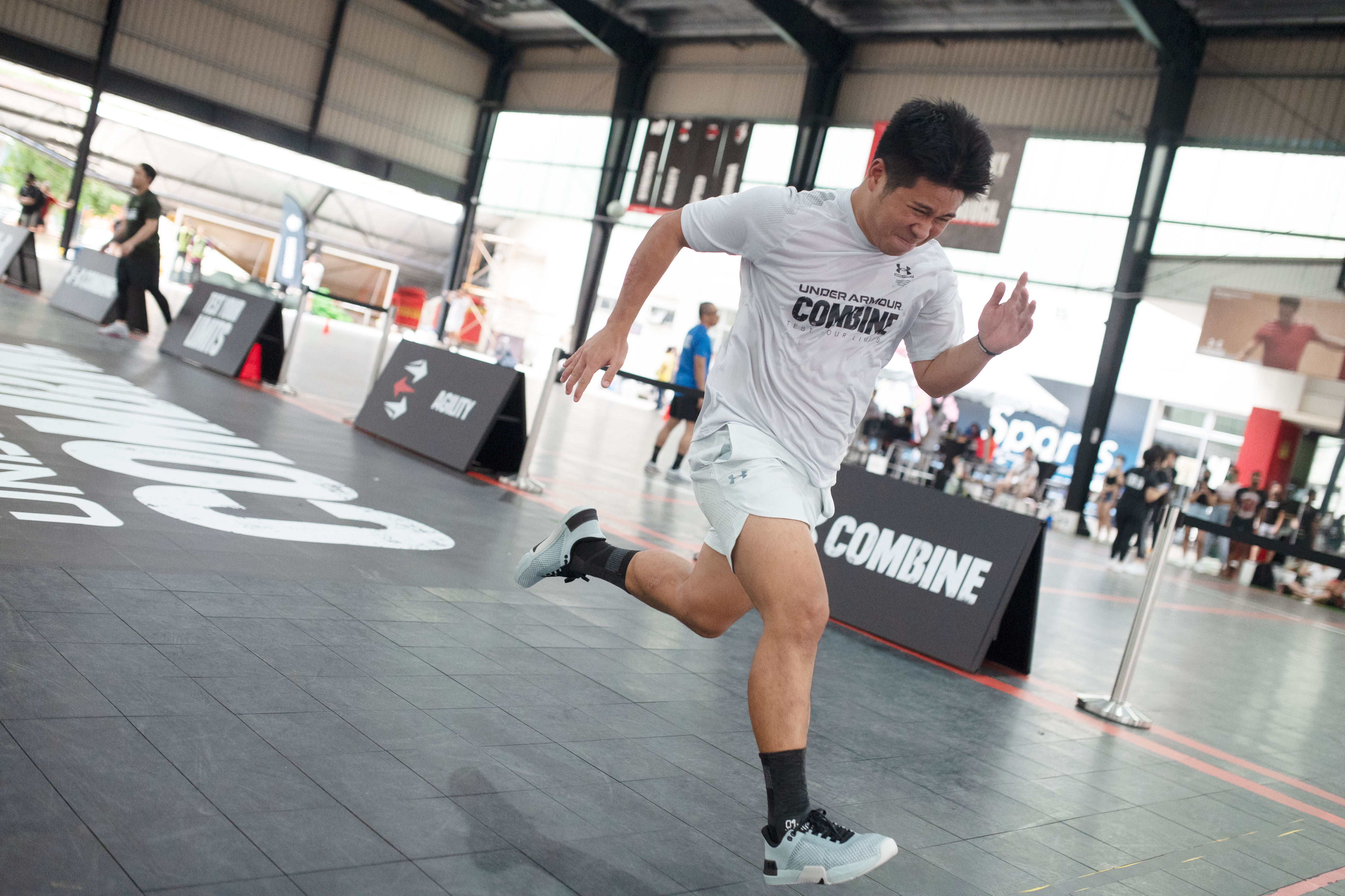 Under armour combine shoes hotsell