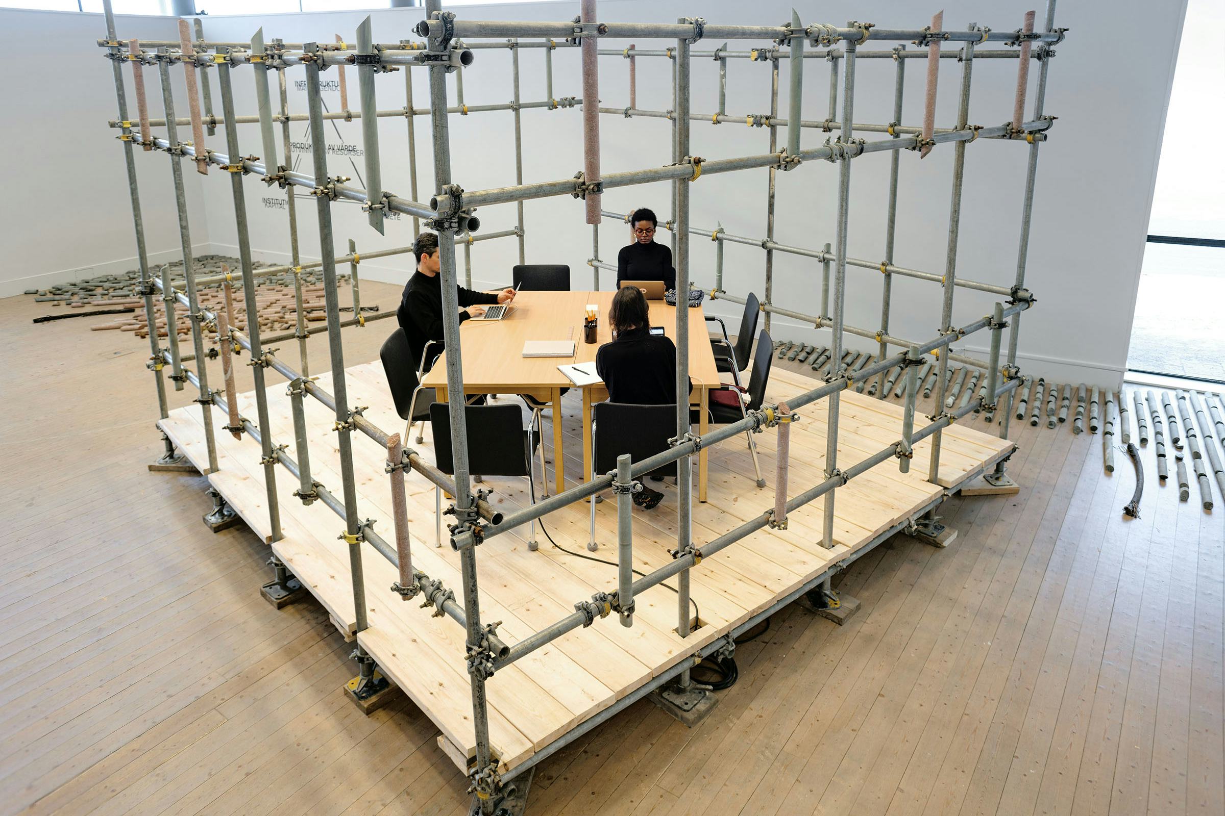 Daniel de Paula, form, 2017 – pågående, Konsthallen Kulturens Hus, Luleå. Foto: LKP.