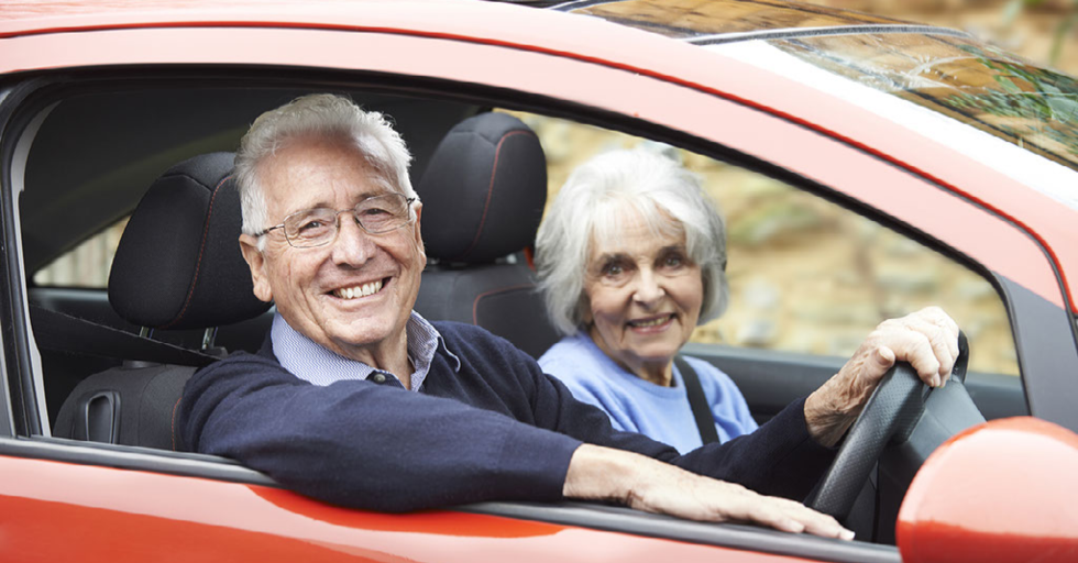 Elderly Drivers: When Should They Stop Driving?