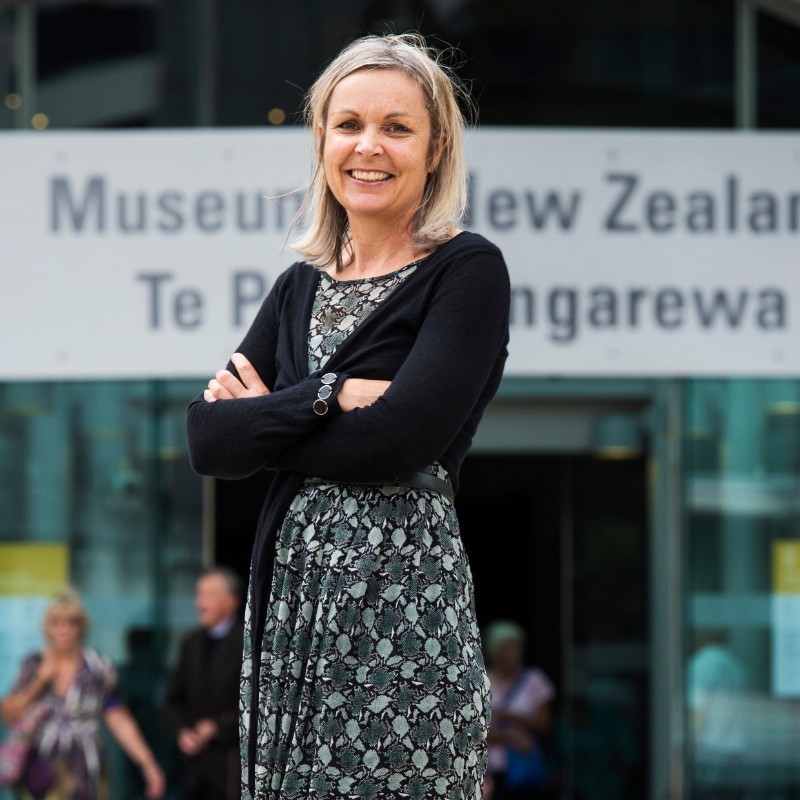 Dr Lee Davidson
