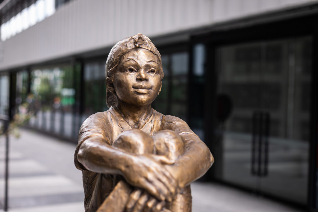 Image for 'Between Innings' by Gary Lee Price