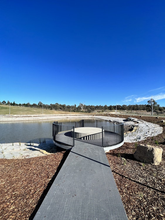Image for Cravens Crossing Pond in Cravens Rise