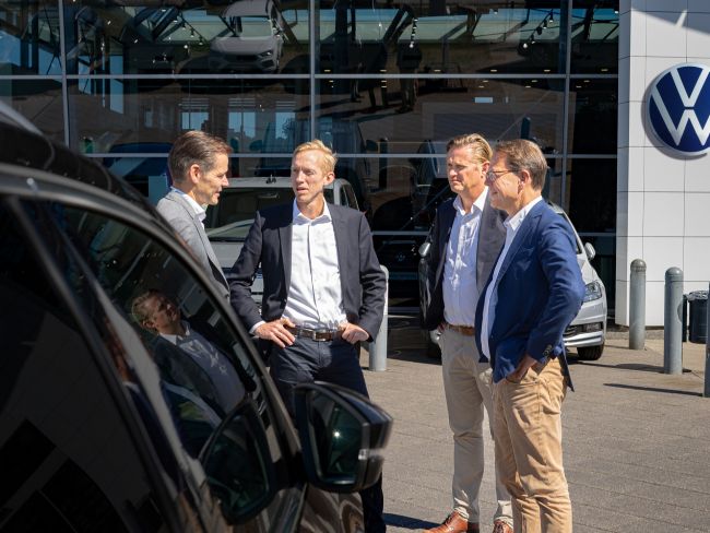 ABAX og Connected Cars tager smart mobility til næste niveau