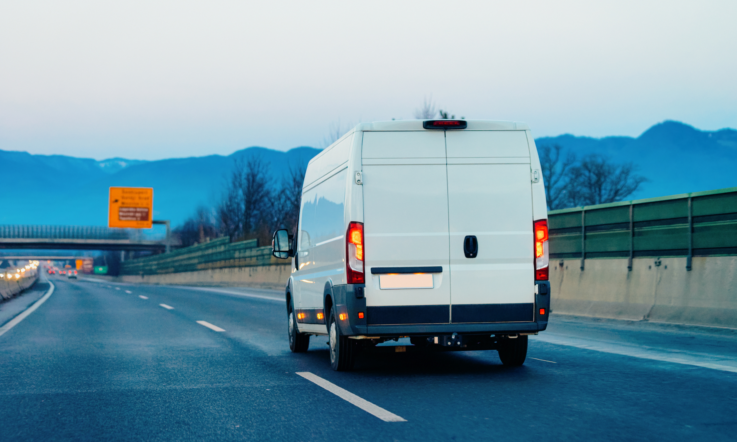 ABAX HELPS LCV FLEETS TACKLE UPCOMING EU TACHOGRAPH RULES WITH NEW SOLUTION