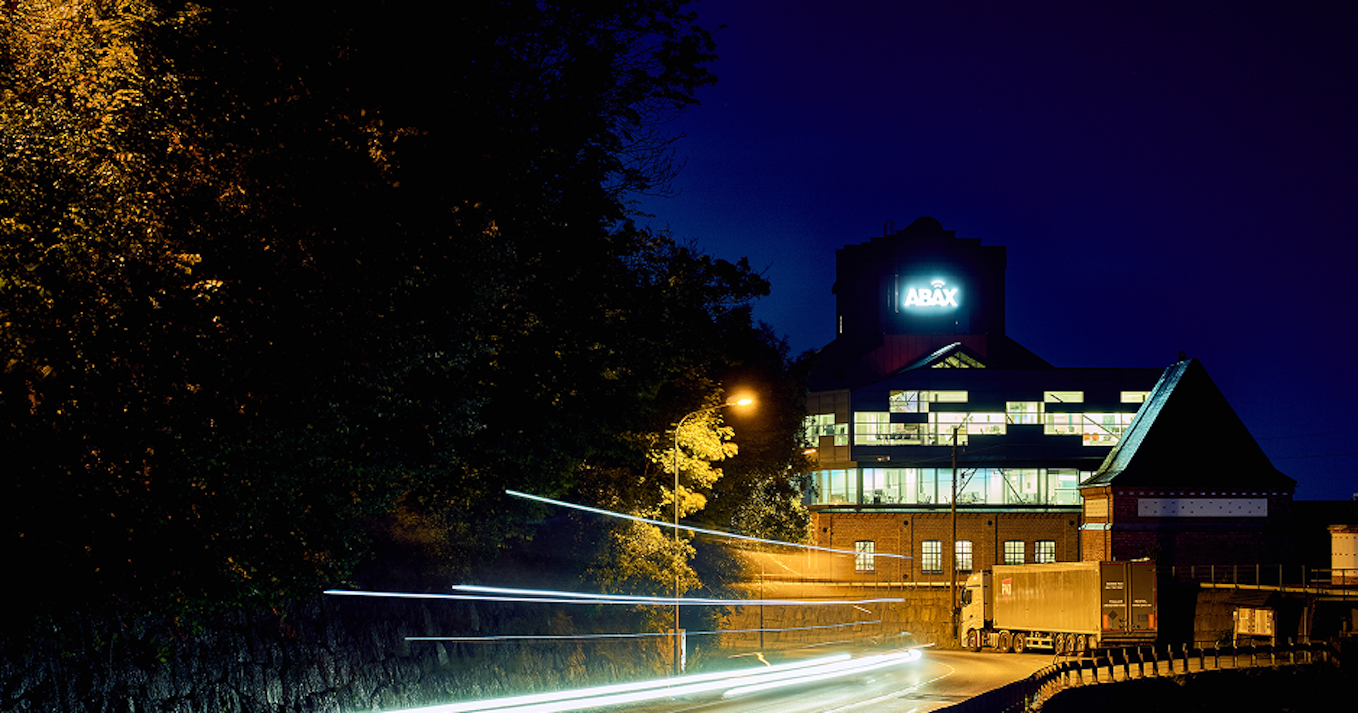 Nederländarna kör snabbast, britterna längst – och utsläppen fortsätter att minska