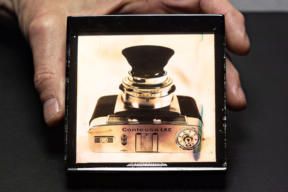 Interferenze multiple alla 00A Gallery di Trento da Gabriel Lippmann ad Andrea Salvà