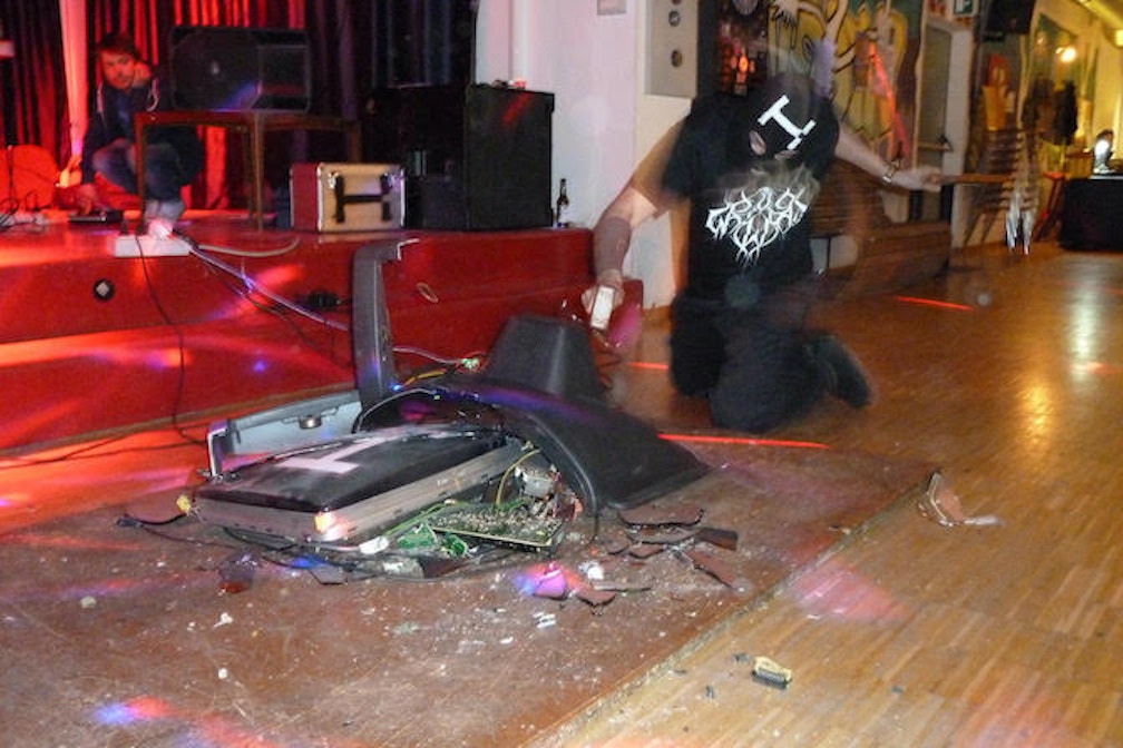 Peter KOMPRIPIOTR Holzknecht