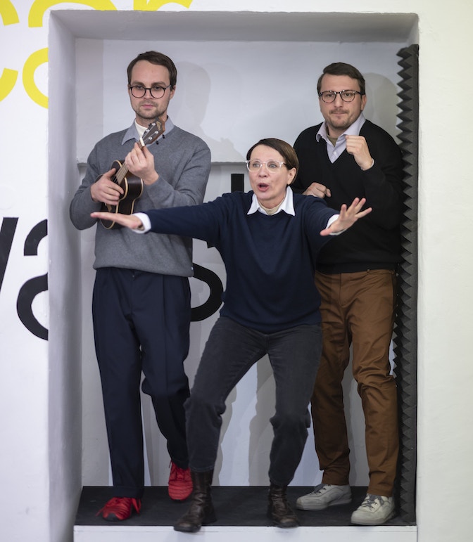 Die Freiheit einer Frau theater praesent Lukas Gander Elke Hartmann Jakob Köhle  (c) Daniel Jarosch