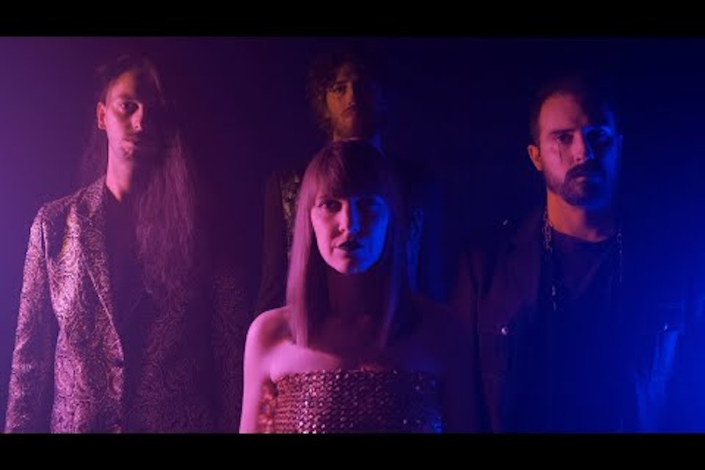 „… und ein bisschen Glitzer“: Elettrotape