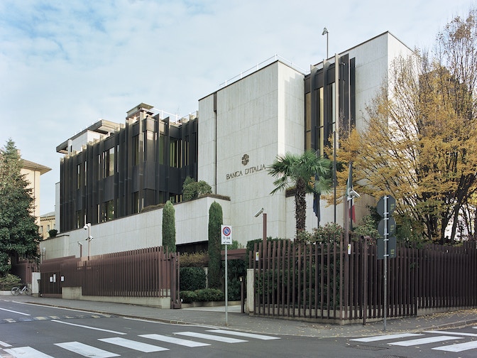 07 Banca d’Italia. via Orazio:Horazstr. 1:e, Bolzano:Bozen 1983_Davide Perbellini