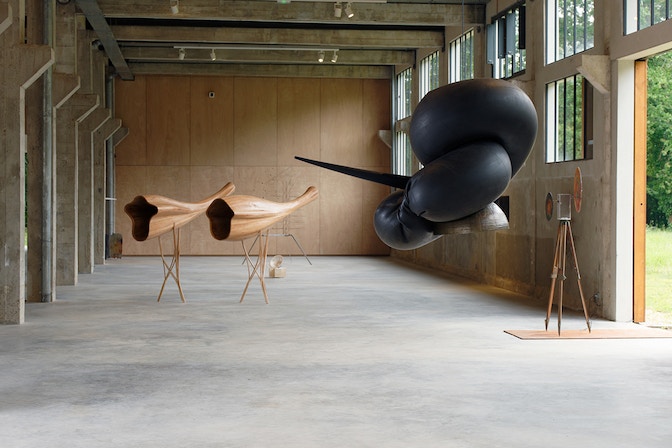 bernhard_rudiger_chambre_double_vue_exposition_les_tanneries_cac_amilly_photo_aurelien_mole_©_bernhard_rudiger_adagp_paris_2021_065