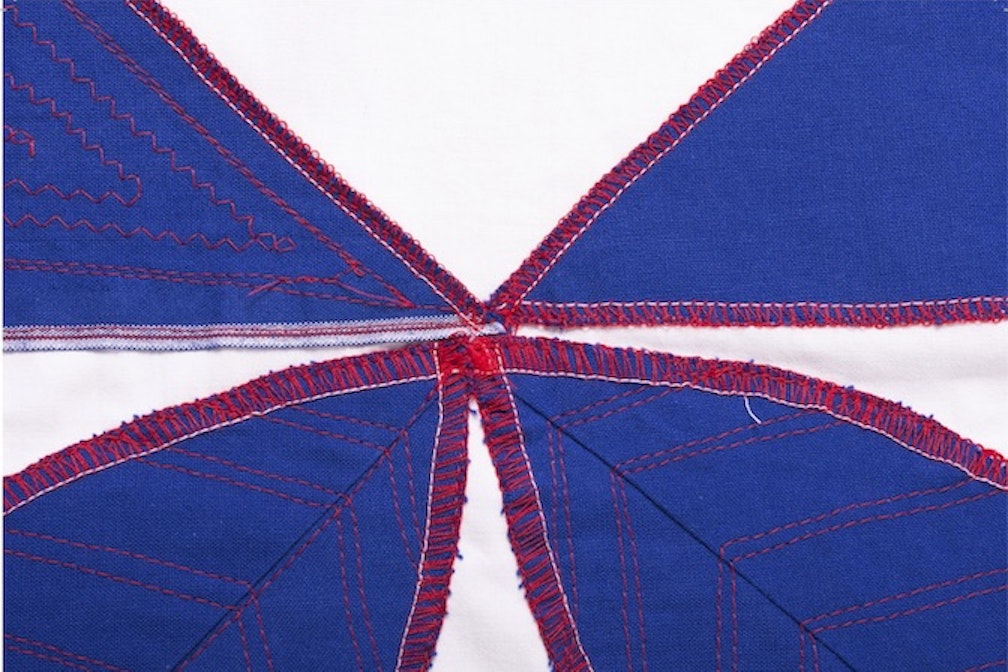 Blauer-Schnipsel_ausschnitt