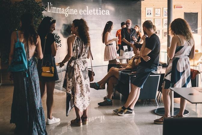 Eleonora Buselli, L'immagine eclettica 3