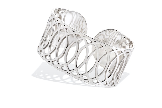 5. Transfer bracelet _ Photo by Ivo Cruz