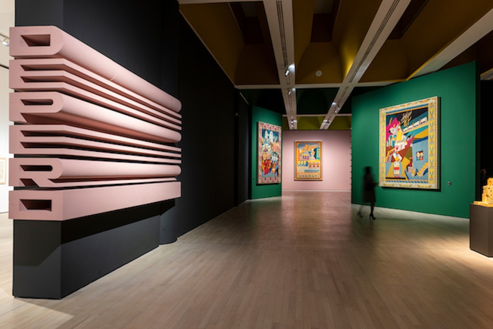 “Depero New Depero” al Mart: un abbraccio avvolgente, dinamico e colorato