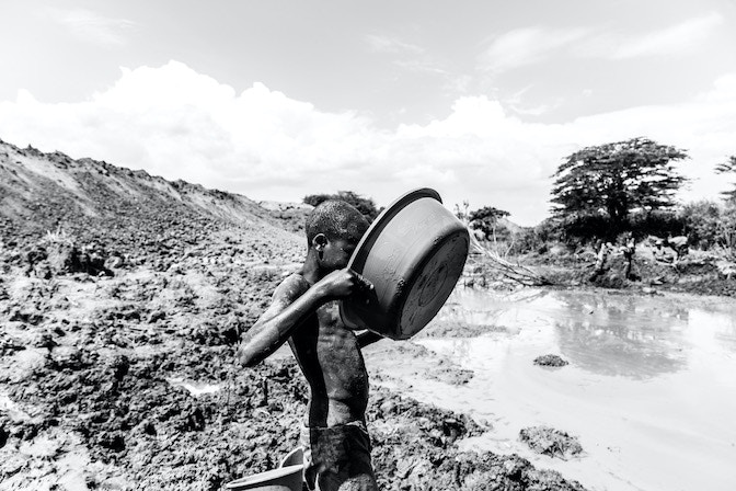 Foto_5_Timon_Koch_Goldmines_Busia_2017_3