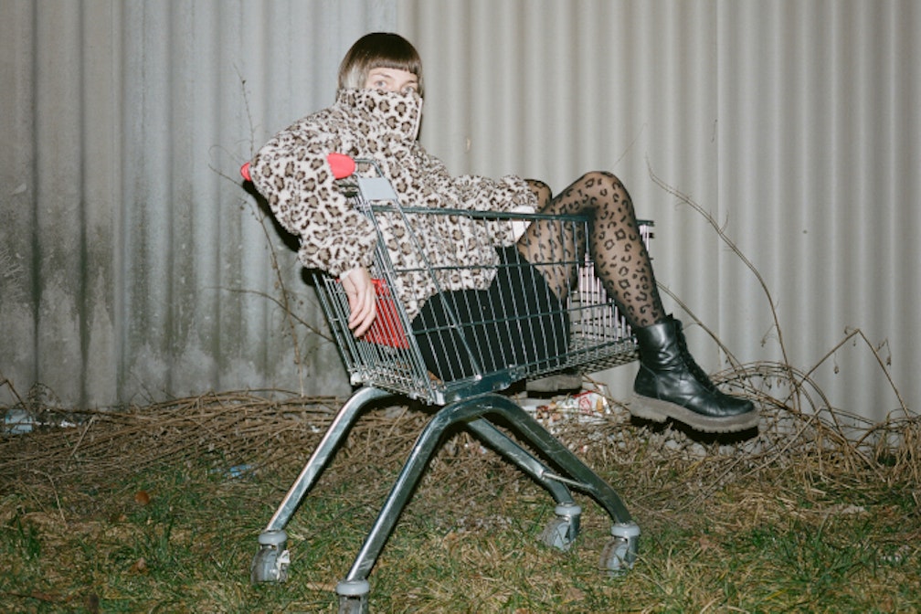 hello Johanna Ralser, be our host