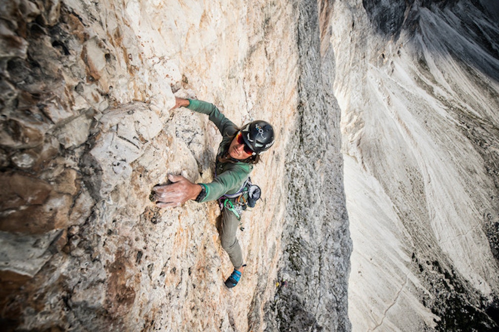 Simon Gietl in den Dolomiten © SALEWA 01