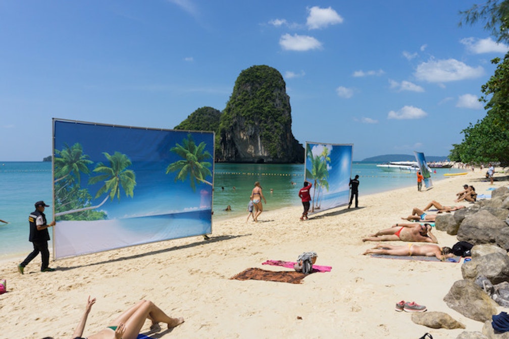 HELLRADISE o dellʼarte di ibridare, metamorfosare, sovvertire