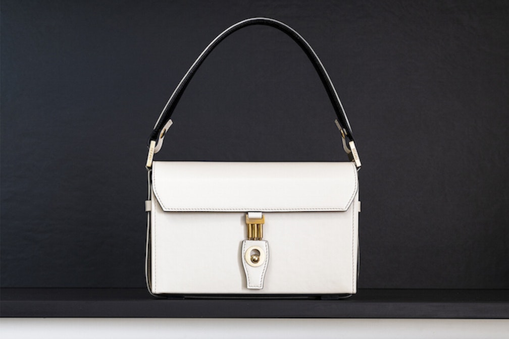 Una borsa di tutta una vita: Biddau.  Intervista a Stefania Demetz