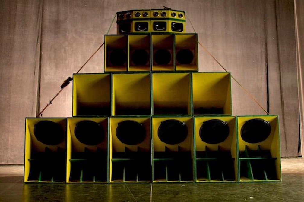 Viva La Vulva! Women Play Music