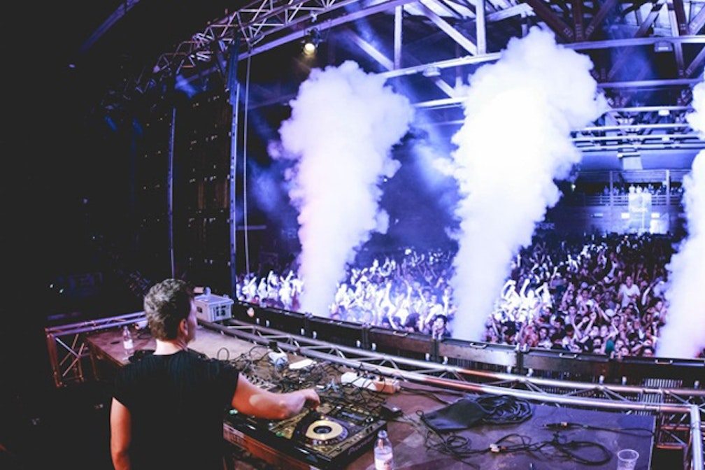 BOOM2
