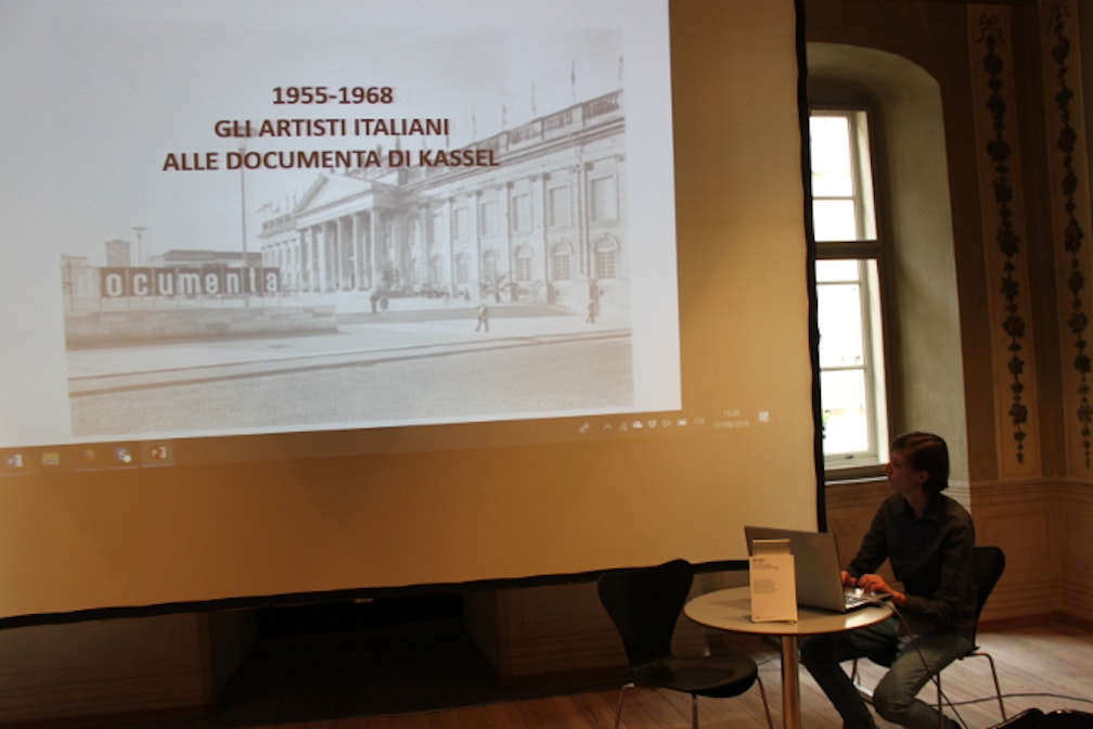 Libro: Anna Zinelli e la “prospettiva documenta”