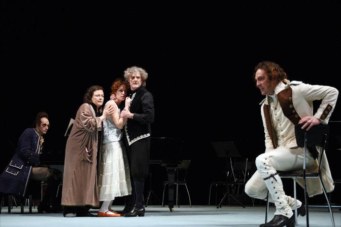 Intrigo e amore-Andrea Nicolini, Orietta Notari, Alice Arcuri, Enrico Campanati, Simone Toni-Foto Caroli
