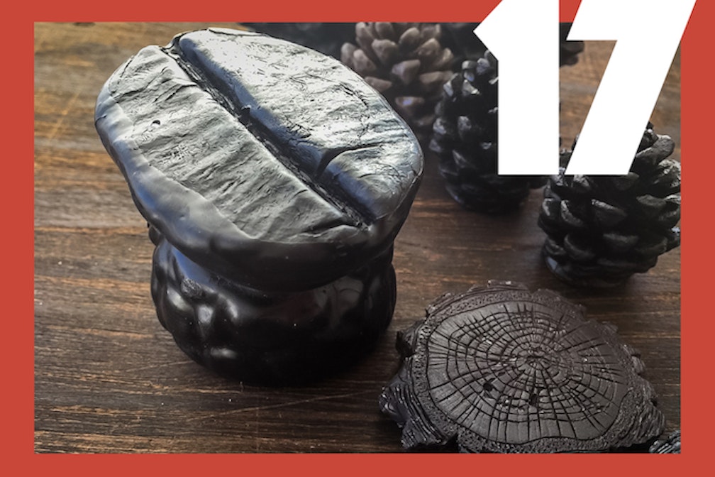 More than Santa and Klaus: day 17