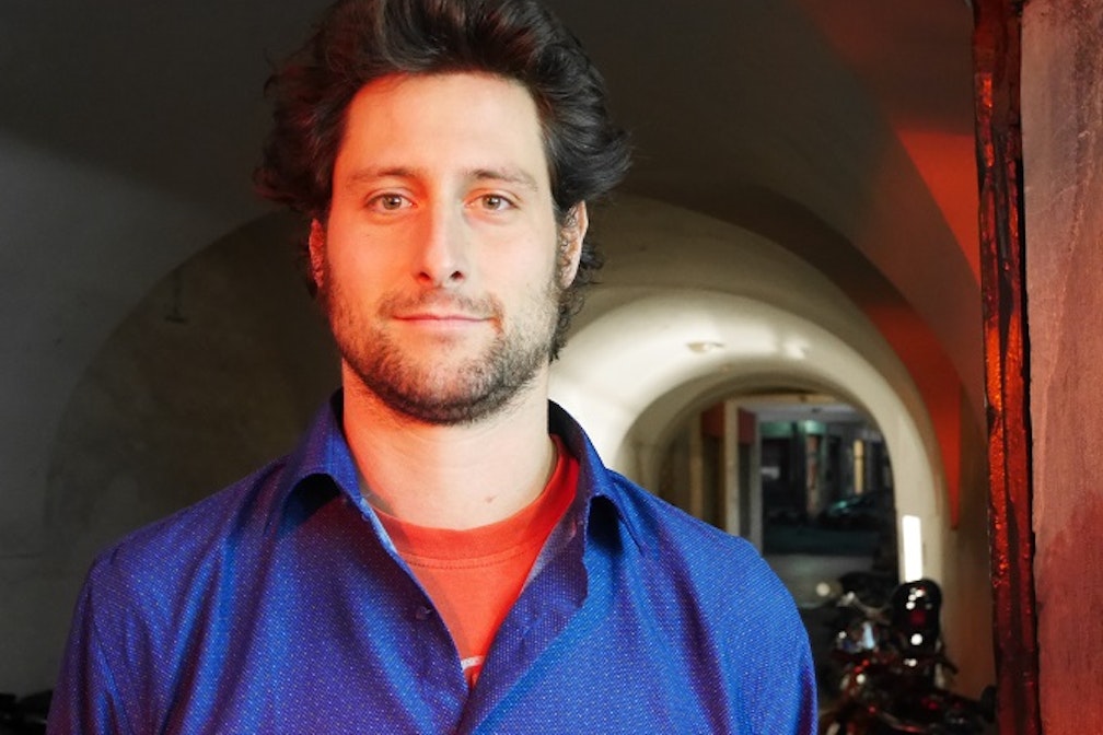 Ein Köter als Schelm: Autor Matthias Vesco im Interview