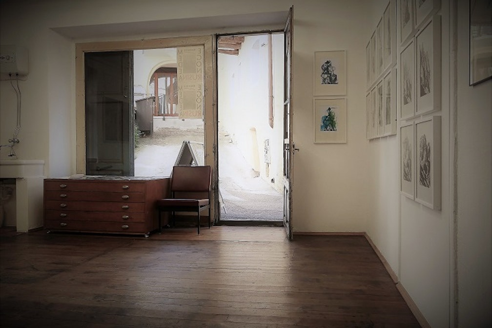 “Das Grauenvolle fasziniert die Menschen – und schreckt sie ab” – Medea und Egon Rusina Moroder in der Offizin S.