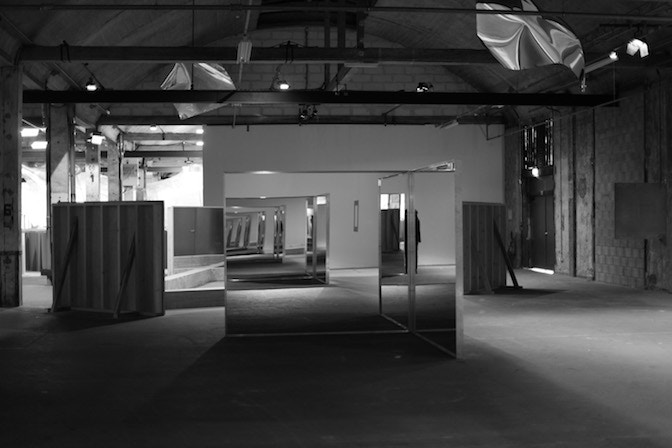 Robert Morris, Lille Mirrors, 2012